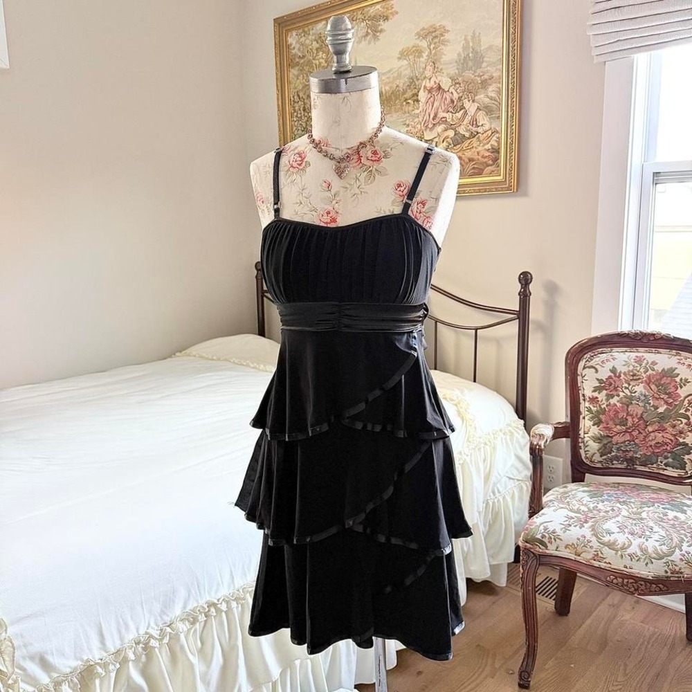 Y2K black tiered ruffle mini dress Deb size medium - Picture 2 of 4